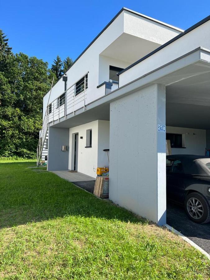 Pr Apartment Lenzing Exterior foto
